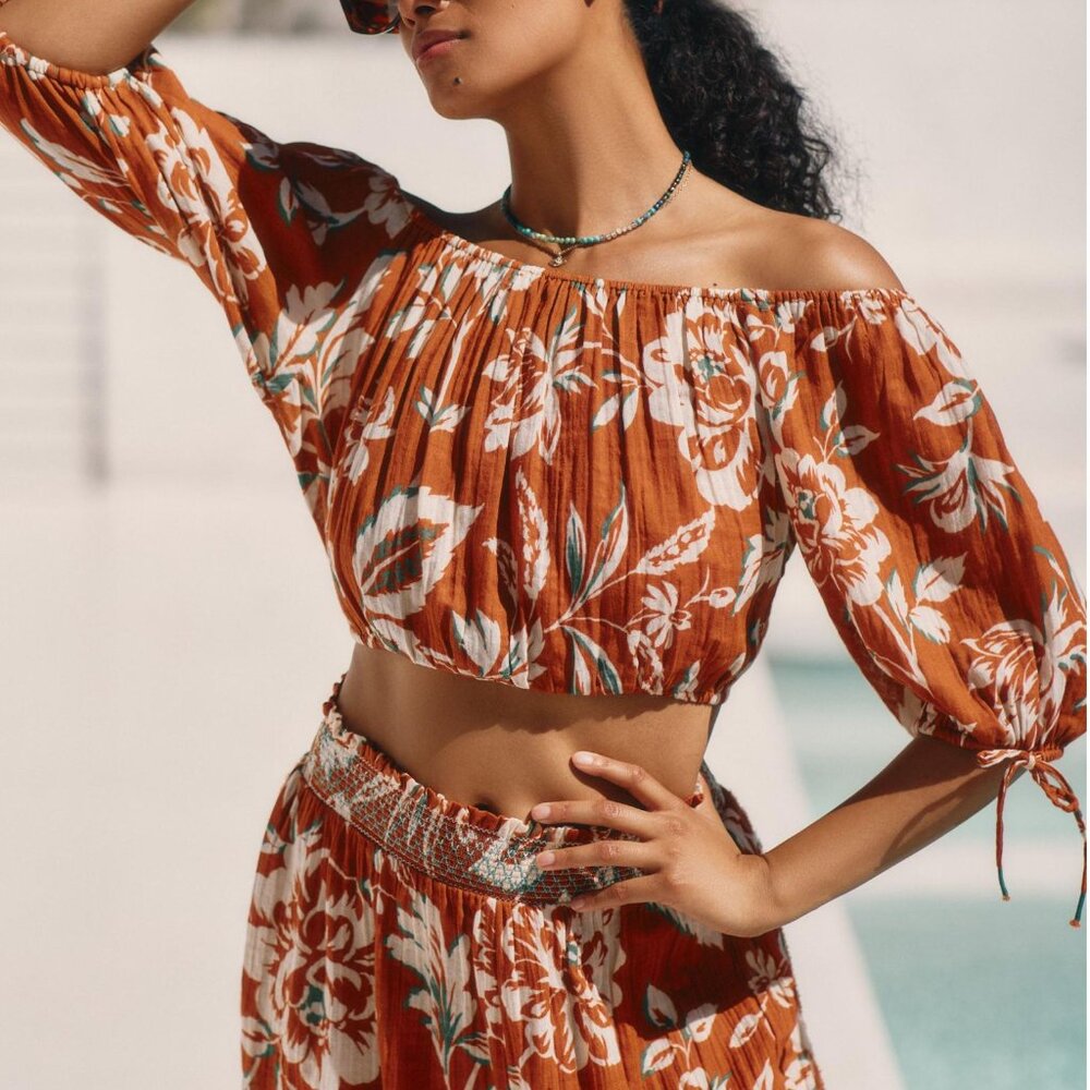 By Anthropologie Printed Off-The-Shoulder Crop Top Cedar Brown Red XS